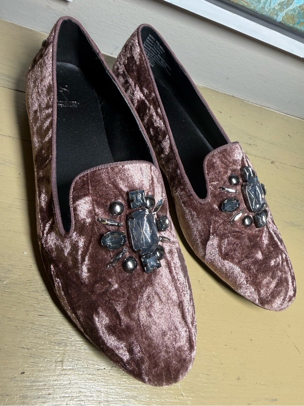 Simply Vera Vera Wang Rose-Brown Velvet Jeweled Slip-On Flats